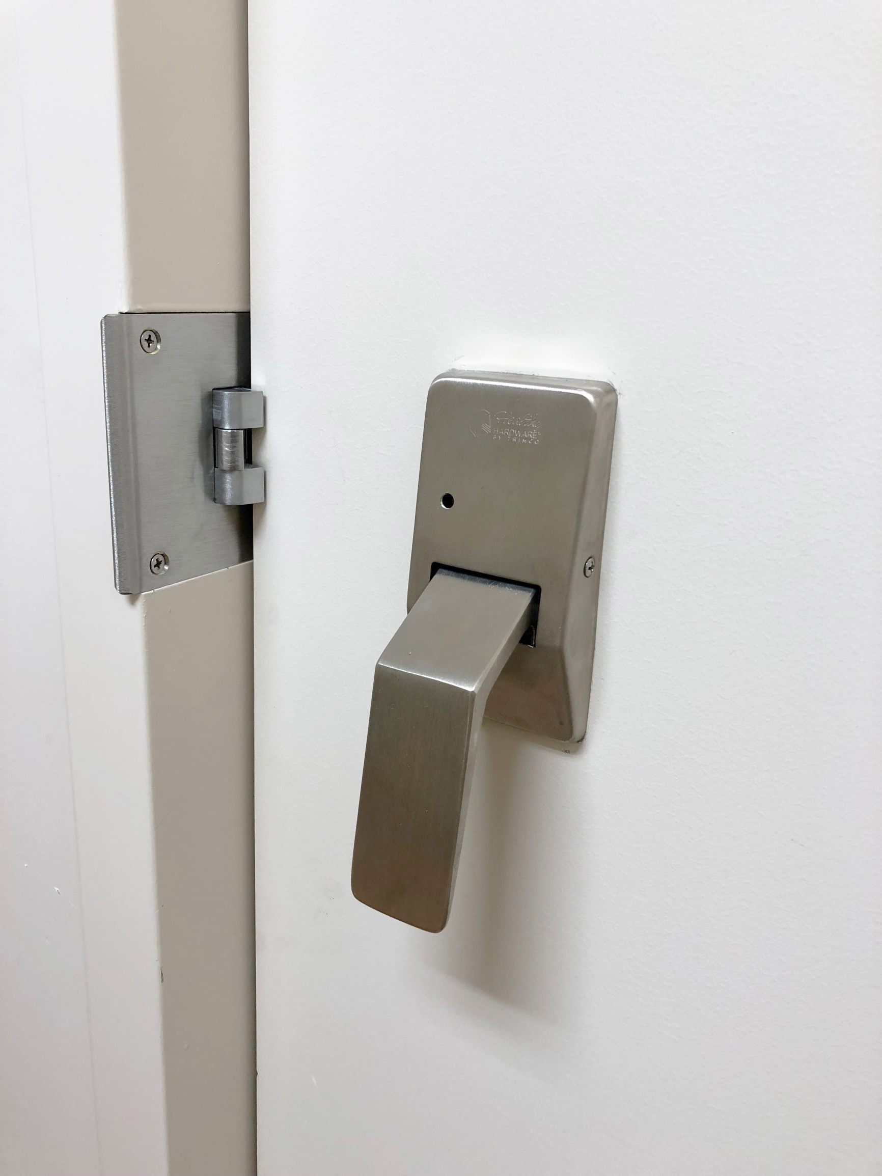1500 Series Hospital Latches 3